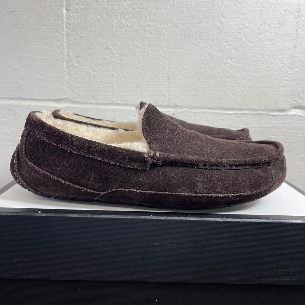 UGG Ascot 1101110 Brown Suede Sheepskin Lined‎ Moccasin Slippers Slip On Mens 10